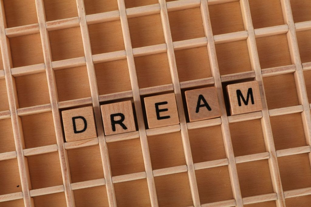 Building a Dream While Working a Full-Time&nbsp;Job